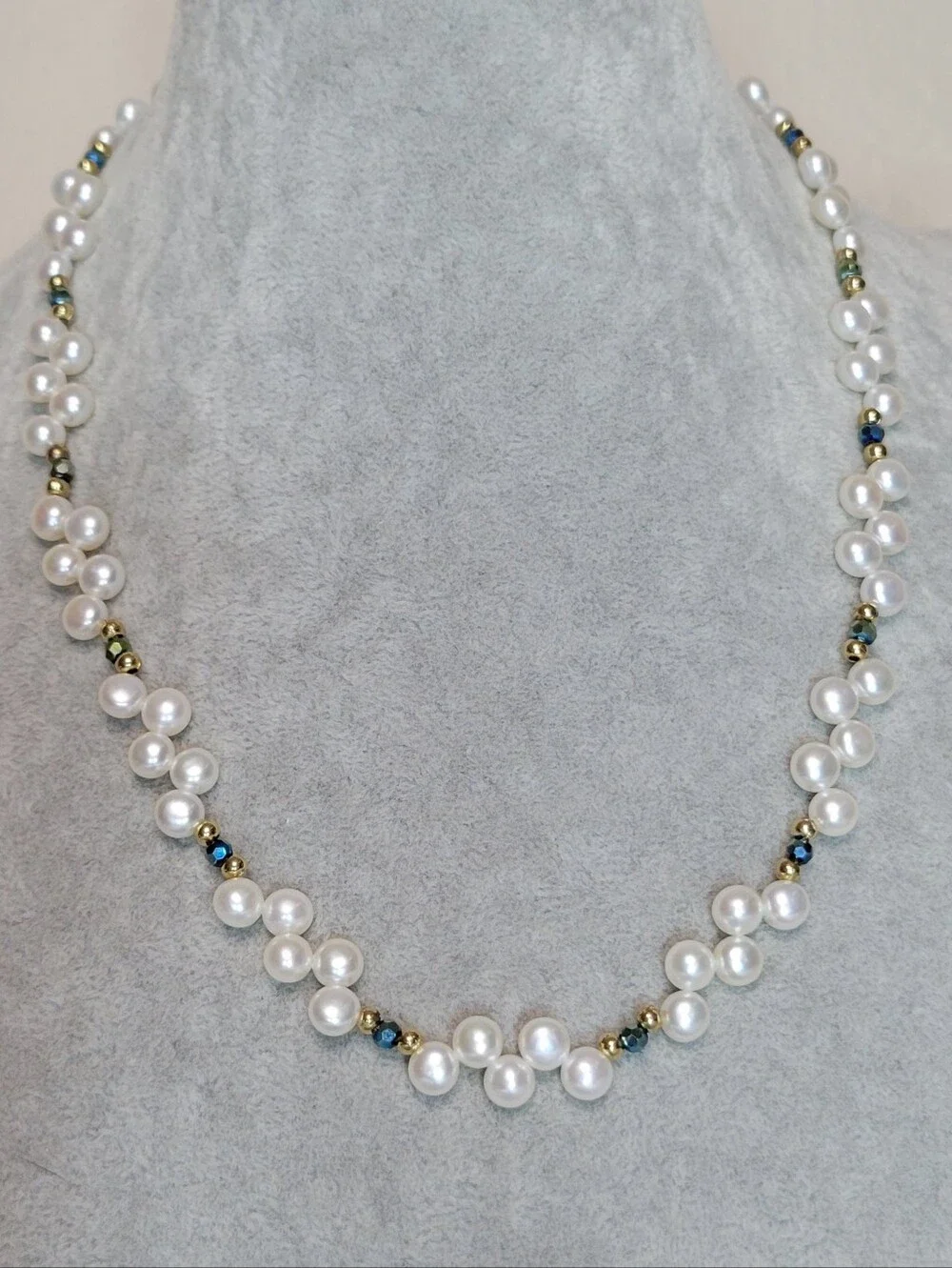Freshwater Cultured Pearl Woven Zig-Zag Choker Necklace W/ Gold Tone Hook Clasp